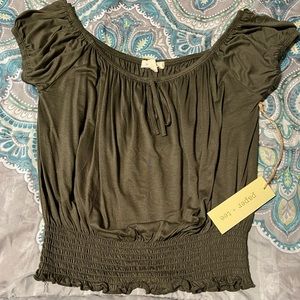 Off shoulder crop top